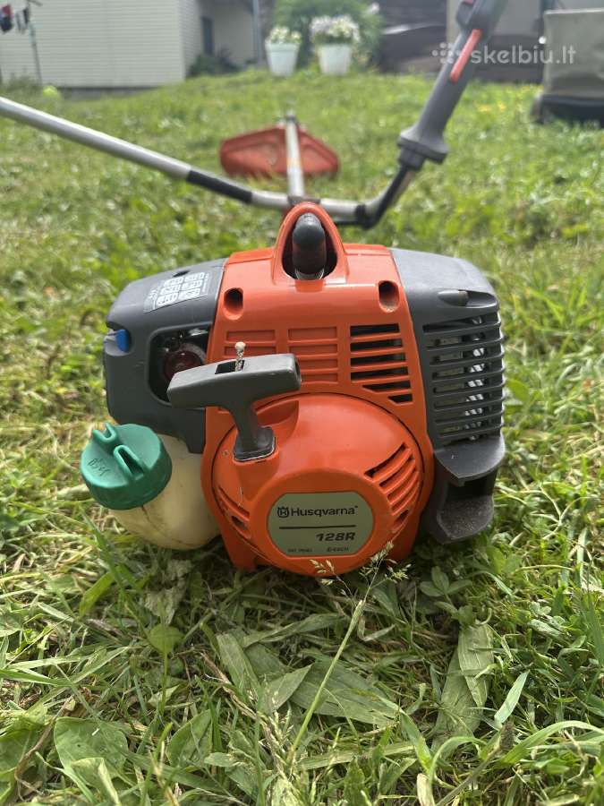 Husqvarna 128r trimeris