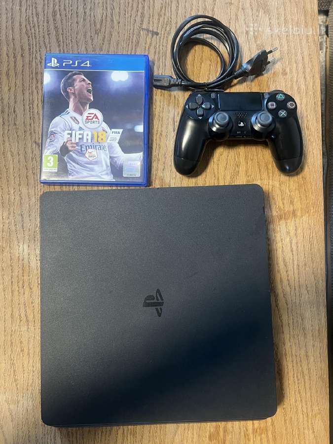 Ps4 Slim 1tb + zaidimas