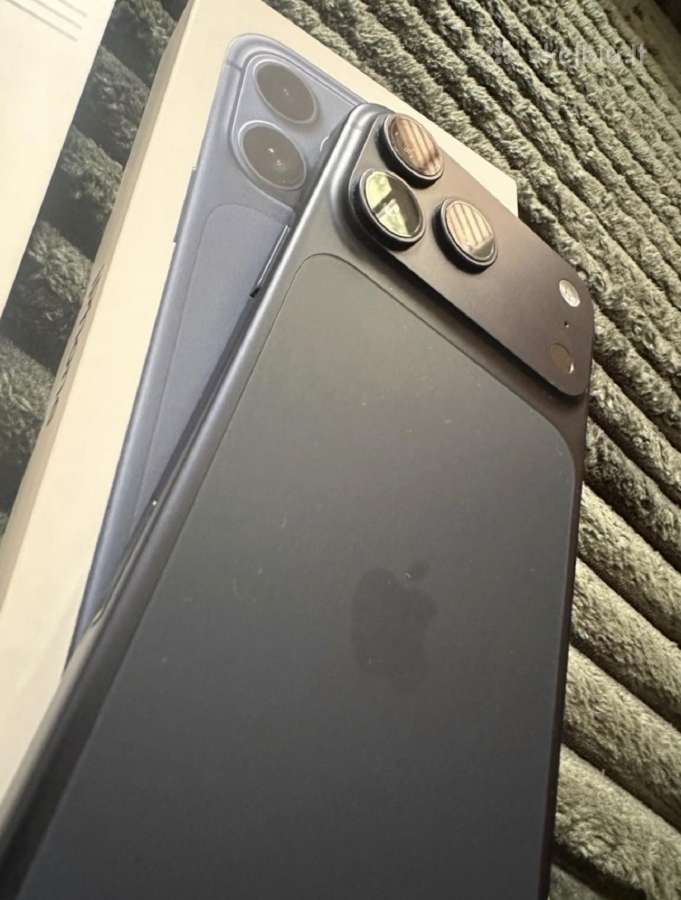 iPhone 17 pro max