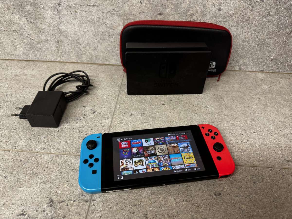 Nintendo Switch+dock+deklas Atrista Jailbreak