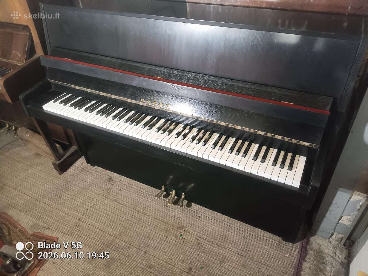 Parduodu pianiną Fazer