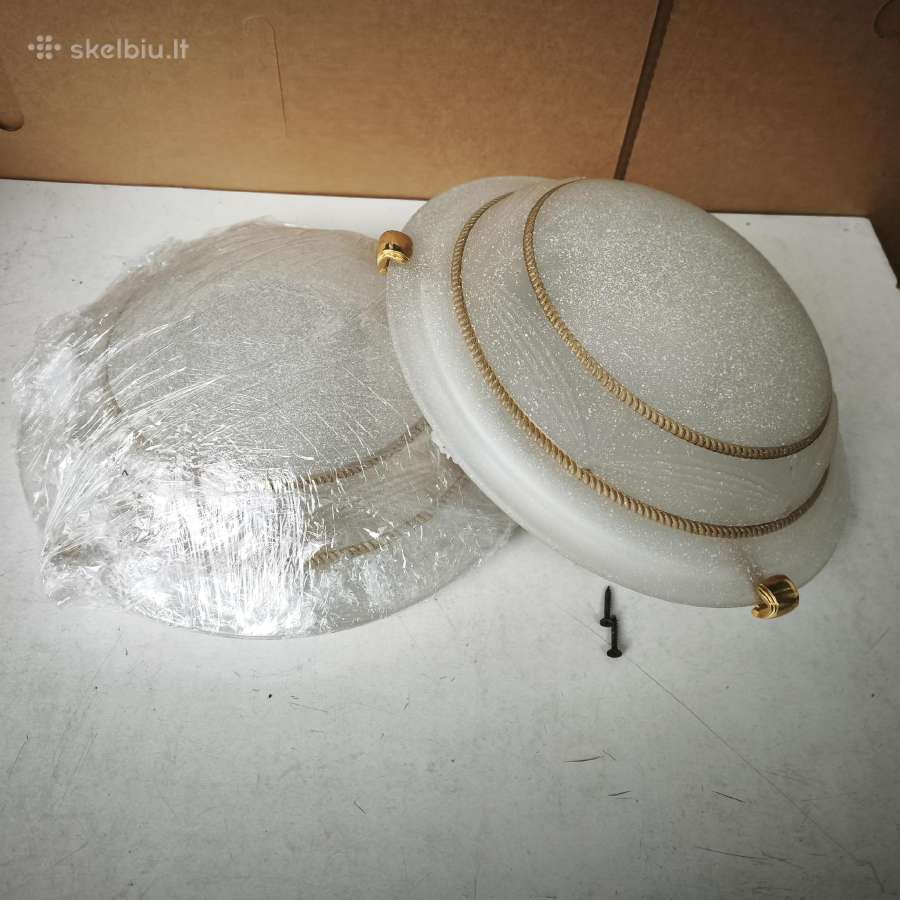 Gal kam reikia šviestuvų?