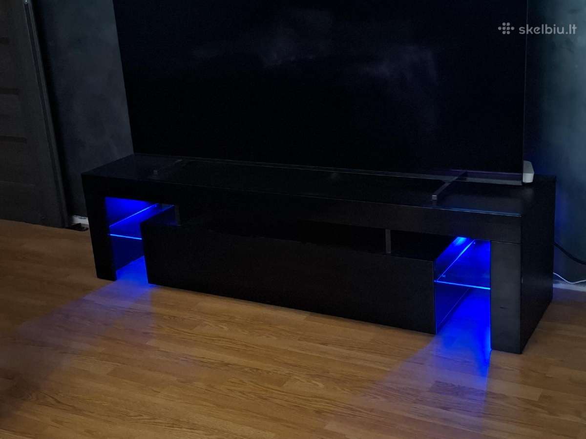 Televizoriaus spintelė su LED apšvietimu