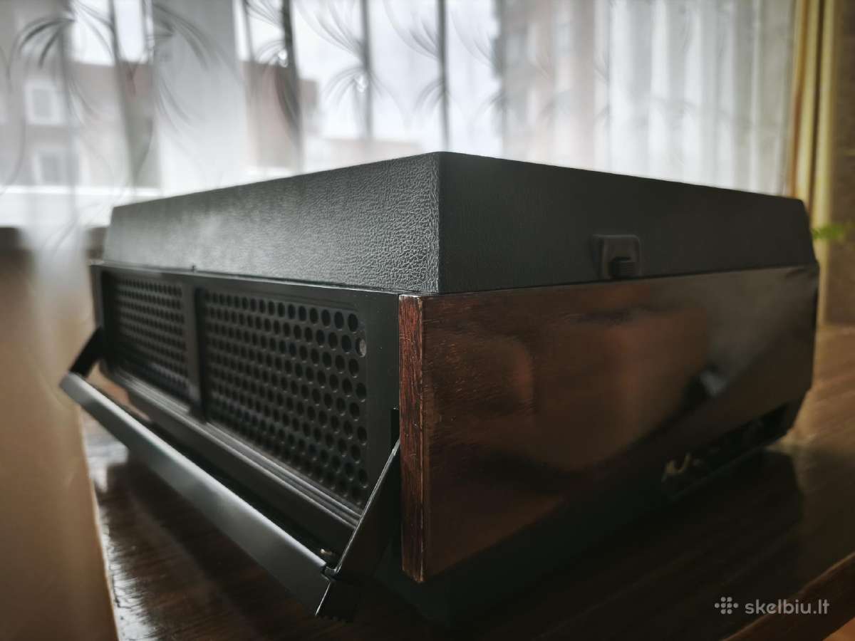 Juostinis magnetofonas "Kometa 212-1" Stereo