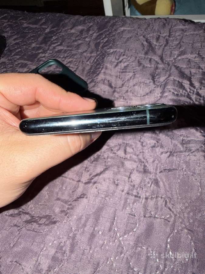 iPhone 11 pro max 64 GB
