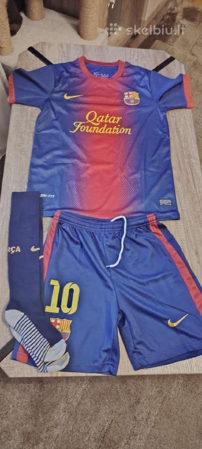 Parduodu Messi futbolo apranga