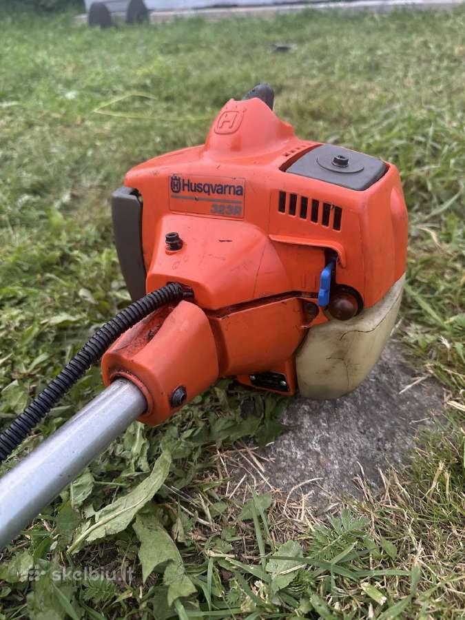 Husqvarna 323r trimeris