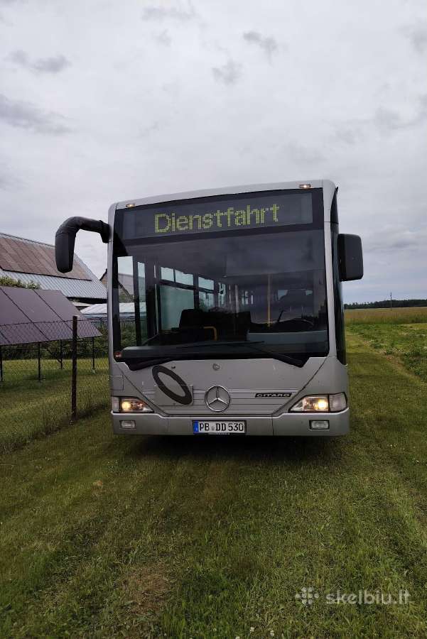 Autobusas is vokietijos su vokiškais dokumentais.