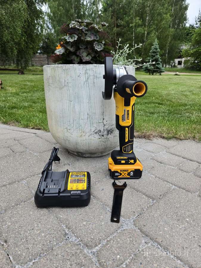 Dewalt Dcg405 kampinis šlifuoklis (bulgarkė)