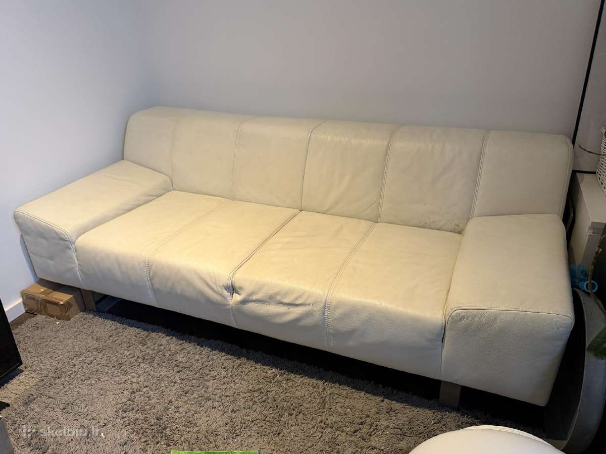 Odine balta sofa