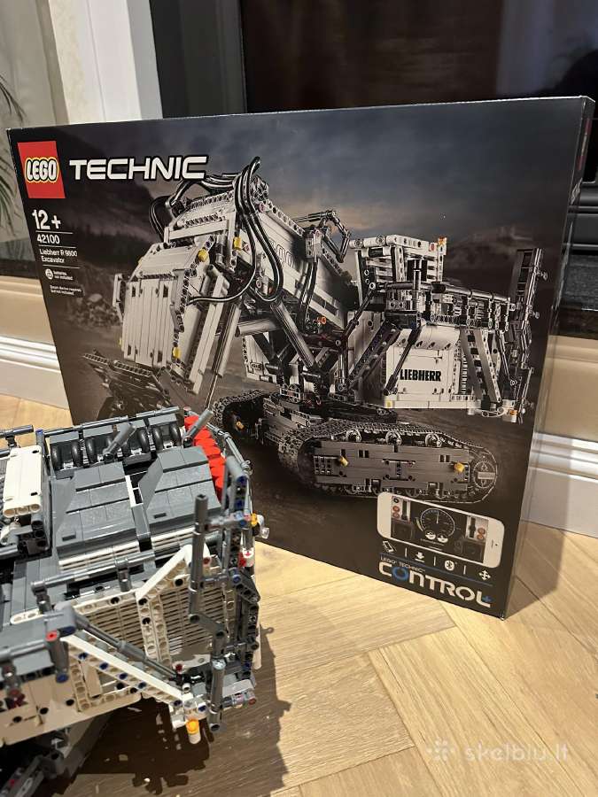 Lego Technic 42100 - nuotraukos Nr. 5