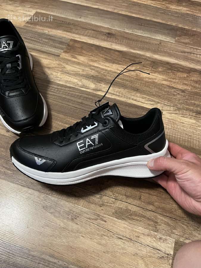 Emporio Armani kėdai - nuotraukos Nr. 2