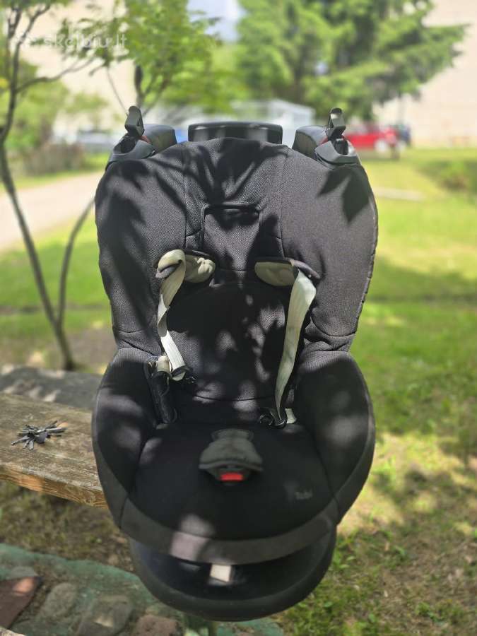 Vaikiška automobilinė Tobi kėdutė