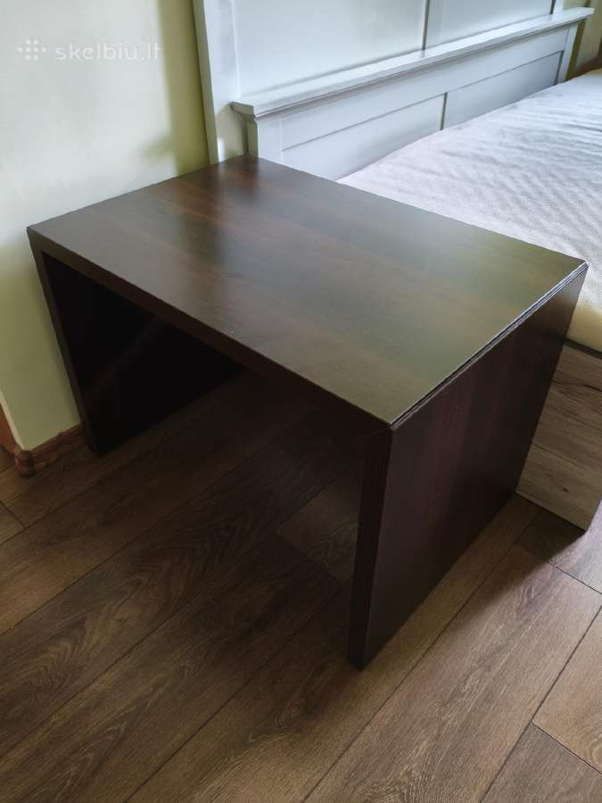 TV staliukas labai tvirtas iš medžio 55x80x55 cm