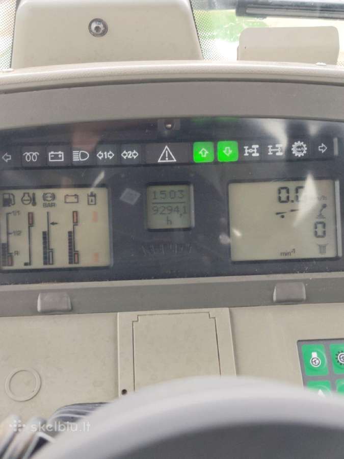 Parduodu traktorių Fendt 820 Vario Tms - nuotraukos Nr. 3
