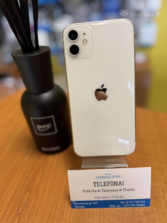 iPhone 11 White 128gb Su Garantija