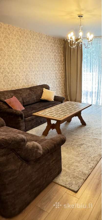 Atiduodu trivietė ir dvivietė sofas