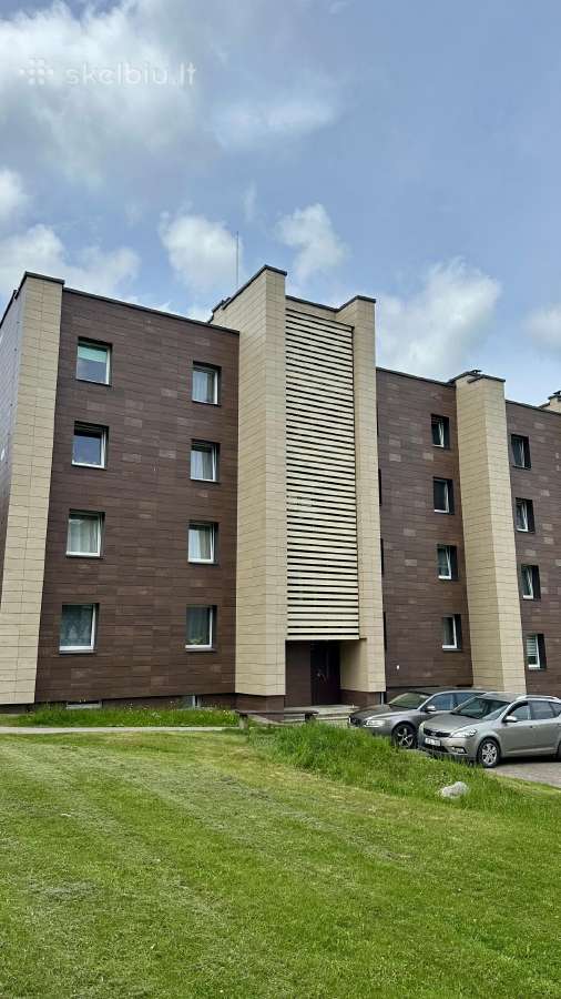 Erdvus butas ramioje vietoje