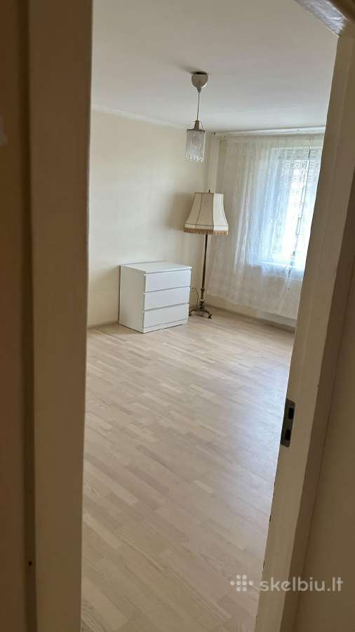 Erdvus butas ramioje vietoje - nuotraukos Nr. 5