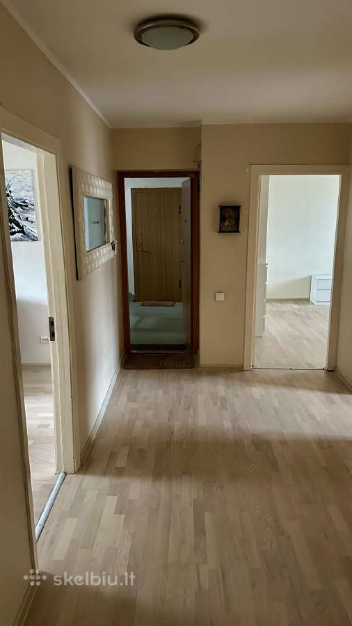 Erdvus butas ramioje vietoje - nuotraukos Nr. 14