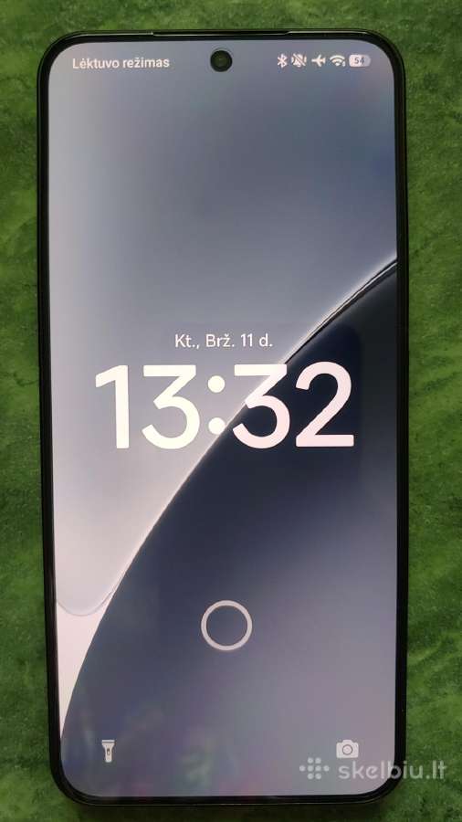 Xiaomi 15 / 512 GB (tik 12 krovimo ciklu)