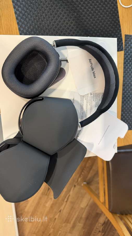 Apple Airpods Max
