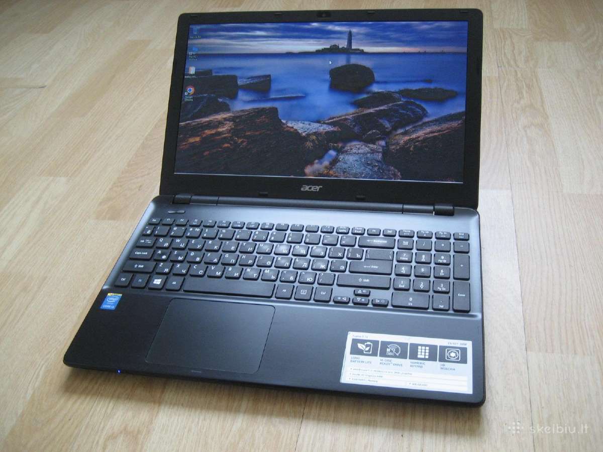Acer E5-571 i3/ SSD 240gb/ 8gb/ gera baterija