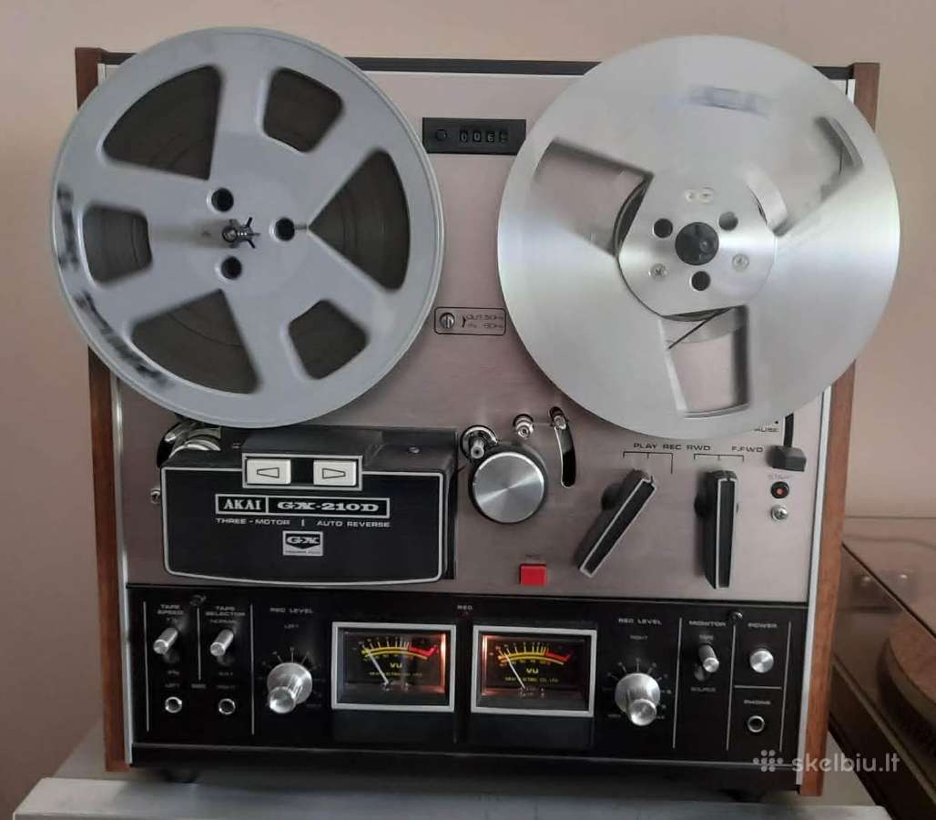 Akai GX-210d