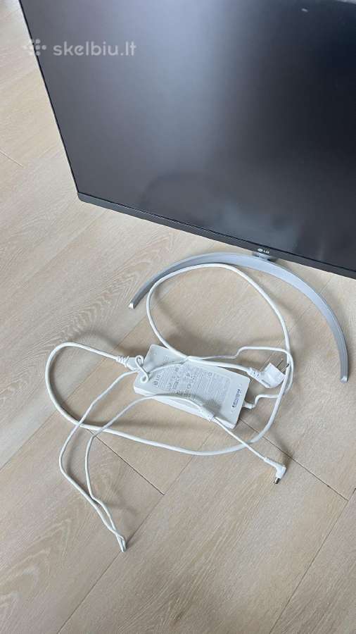 Monitorius LG 27up850k-w 27 in Ips 4k Uhd