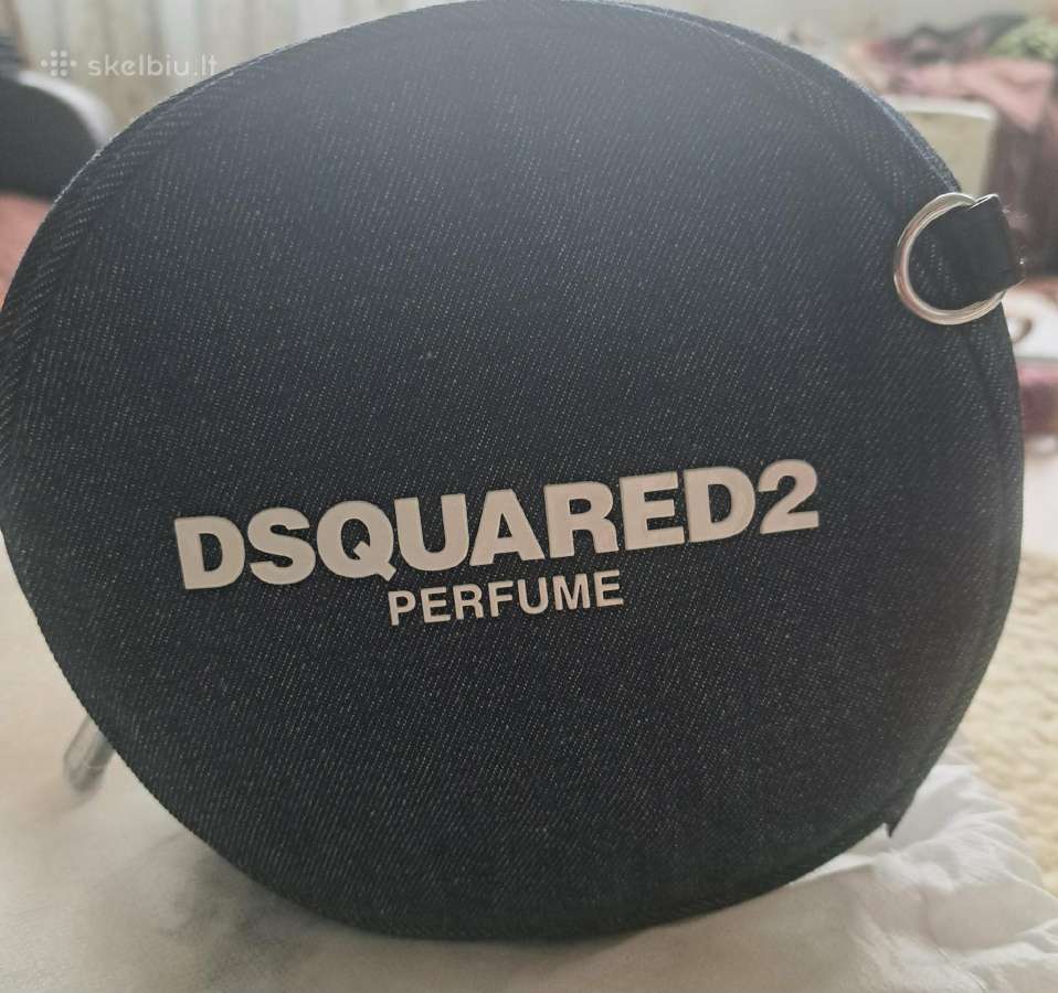Dsquared2 Perfume kosmetinė ( nauja )