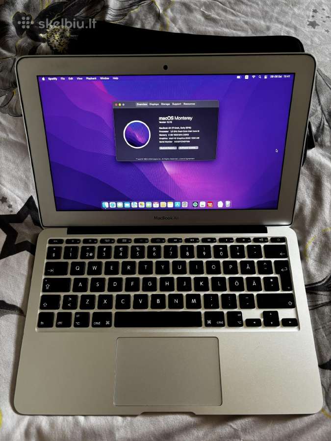 MacBook Air 11-inch 2015