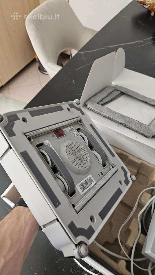 Langų plovimo robotas Ecovacs Winbot 850 - nuotraukos Nr. 6