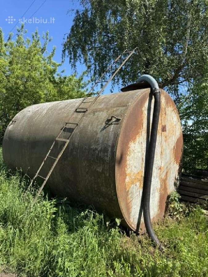 Vandens backa