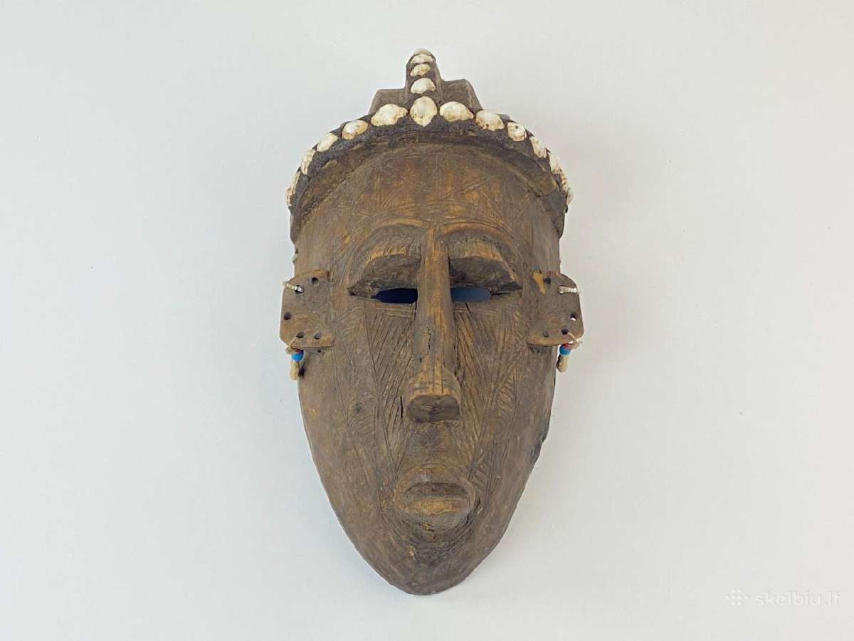 Pakabinama, medinė, afrikietiška kaukė