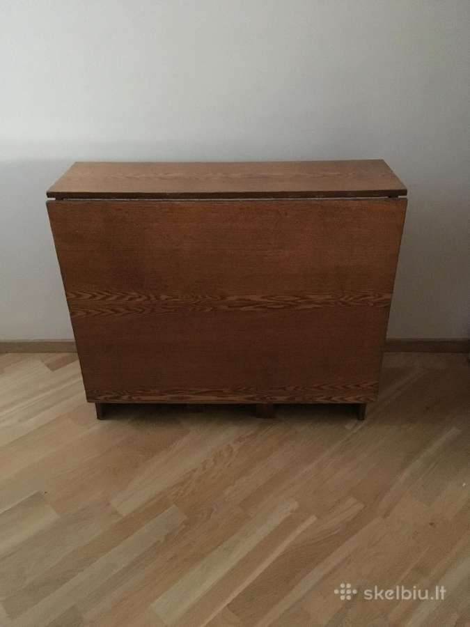 Stalas - knyga