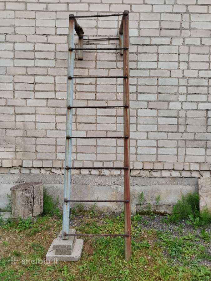 Parduodu metalines kopėčias