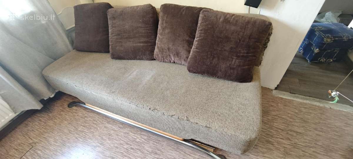 Dovanoju sofa lova