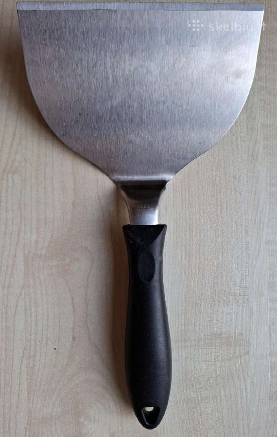 Grill įrankiai