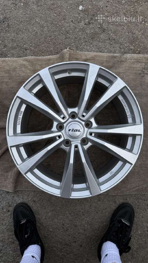 Nauji R18 Rial ratlankiai - nuotraukos Nr. 4