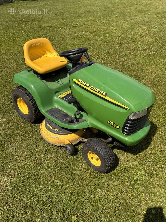 John Deere traktoriukas
