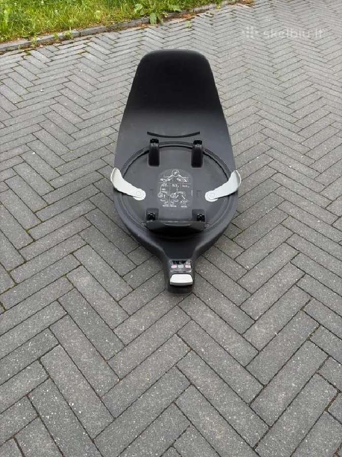 Cybex Base Z2