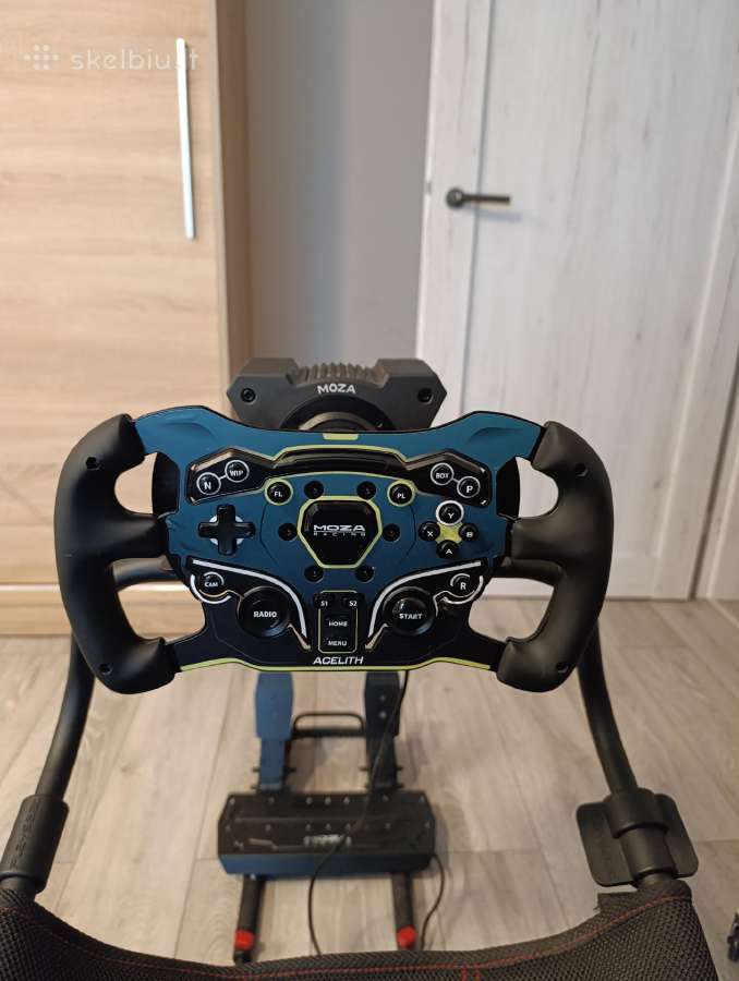 Moza r5 + playseat challenge