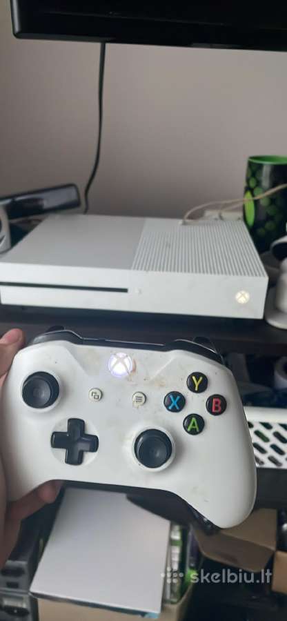 Xbox One S Su 40+ žaidimais