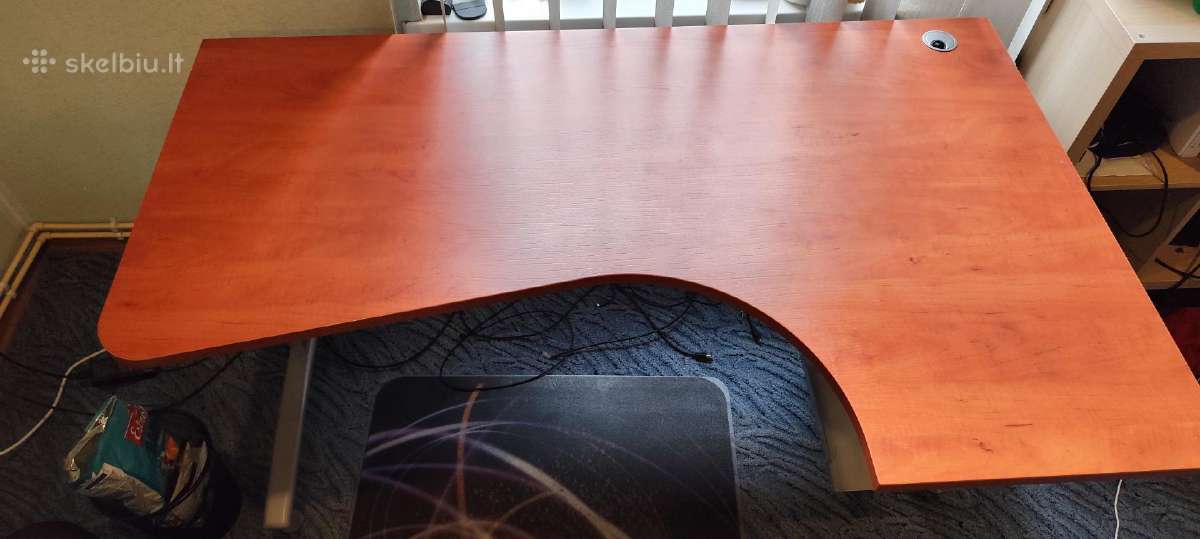 Studentiskas kompiuterio stalas 160x75cm