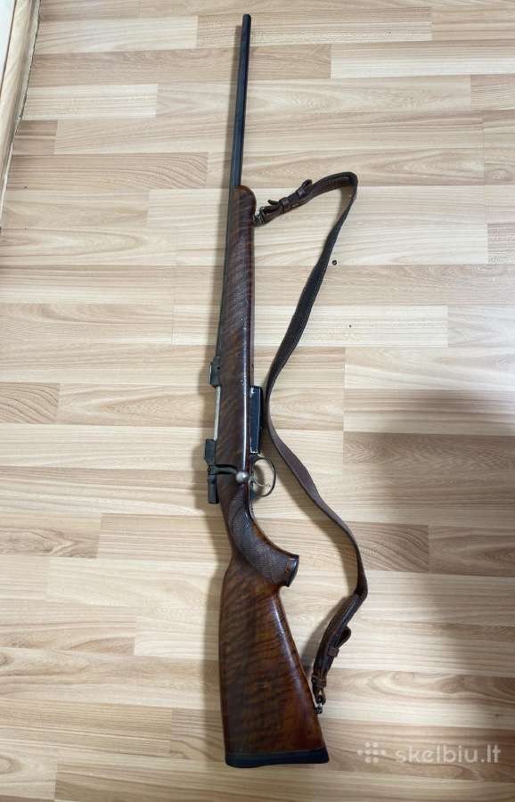 Cz 555 lux 30-06cal. Su optika 3-12x56