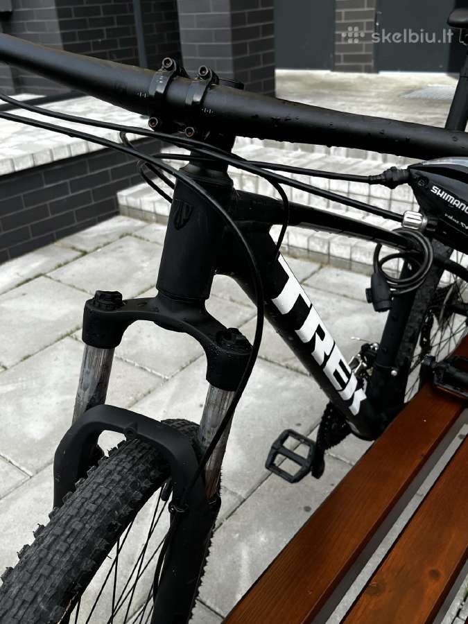 Parduodamas Trek Marlin 4 dviratis