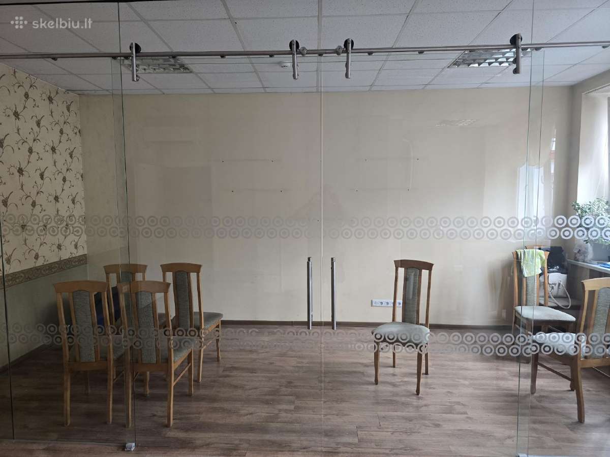 Stiklo pertvara 2.80m 5.69m
