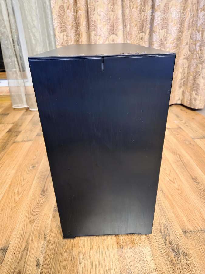 Fractal Design Define 7 Black Tg Light Tint