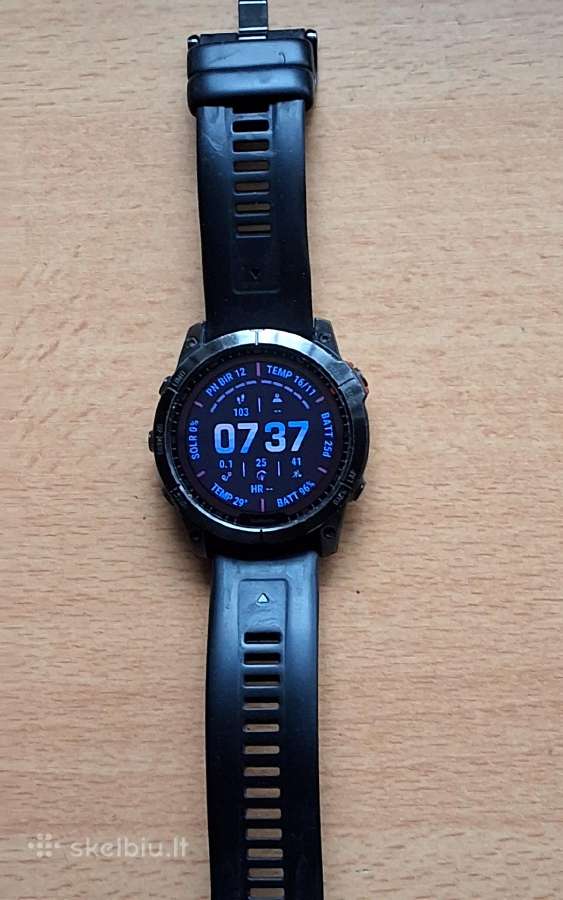 Nesiotas Garmin fenix 7x Solar