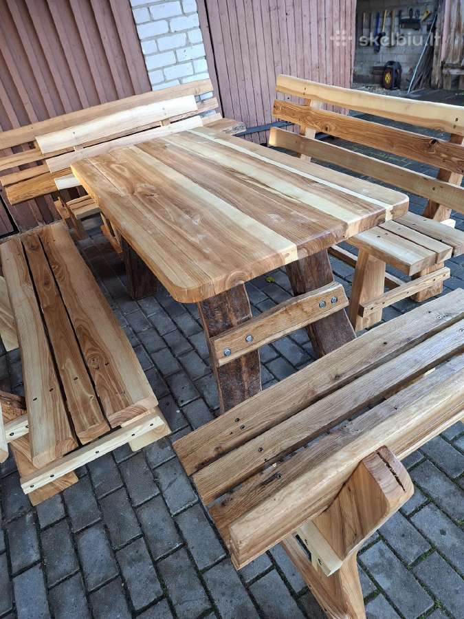 Lauko baldu komplektas
